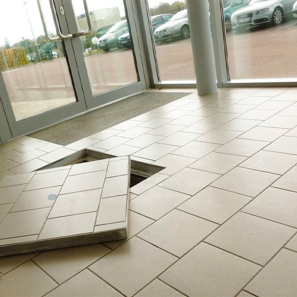 Couvercle regard à carreler acier galvanisé 50x50 - 3 Couvercle regard à carreler acier galvanisé 50x50 - 3